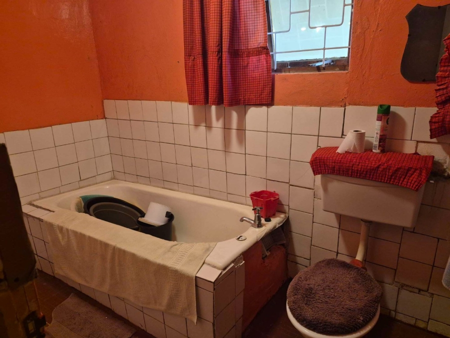 3 Bedroom Property for Sale in Zwide Eastern Cape